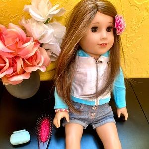 Retired American Girl Doll & Accessories🎀